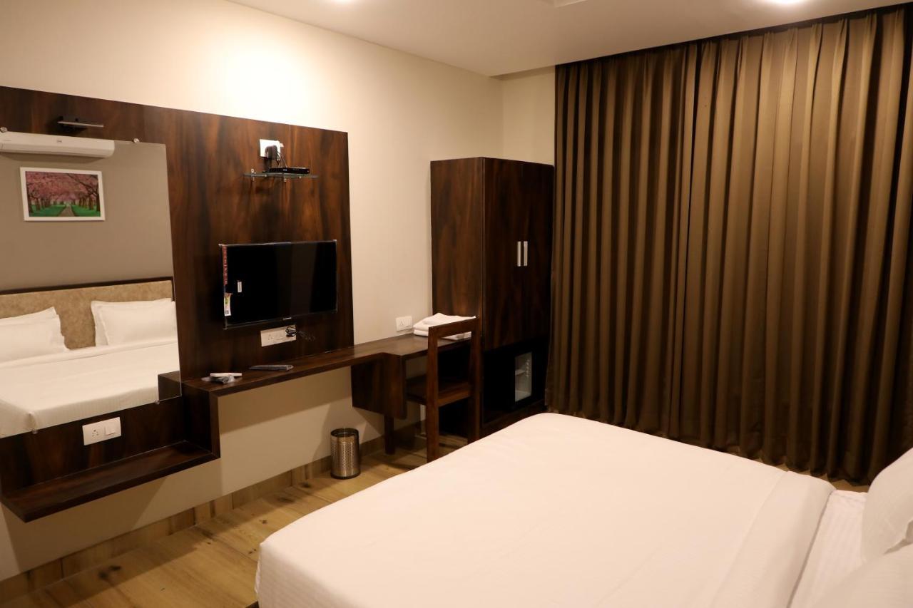 Hotel Nest Будж Екстериор снимка