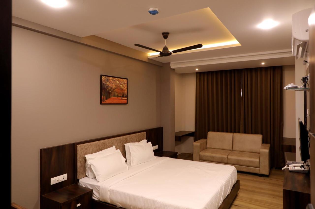 Hotel Nest Будж Екстериор снимка