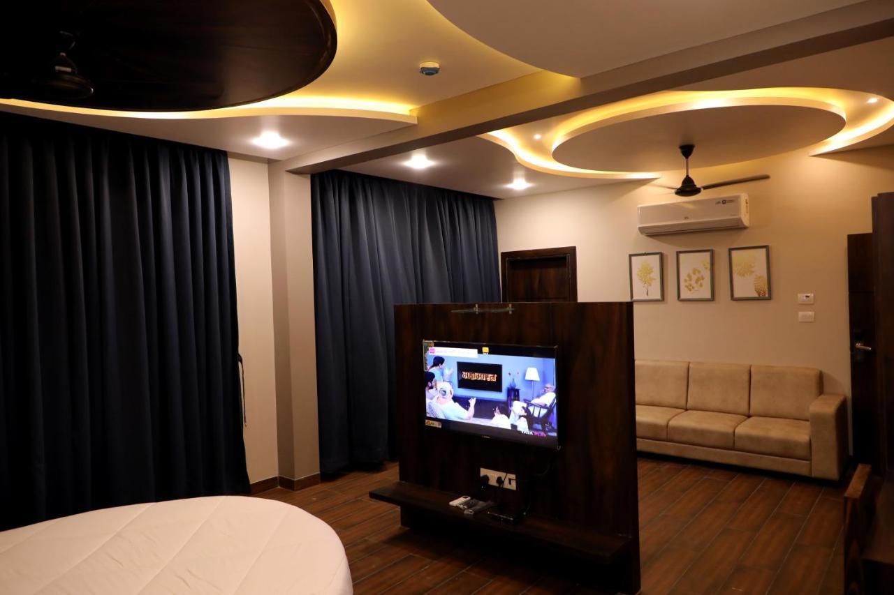 Hotel Nest Будж Екстериор снимка